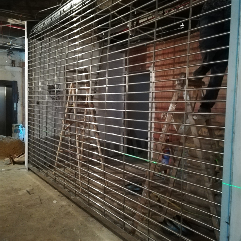 不銹鋼通花卷閘門